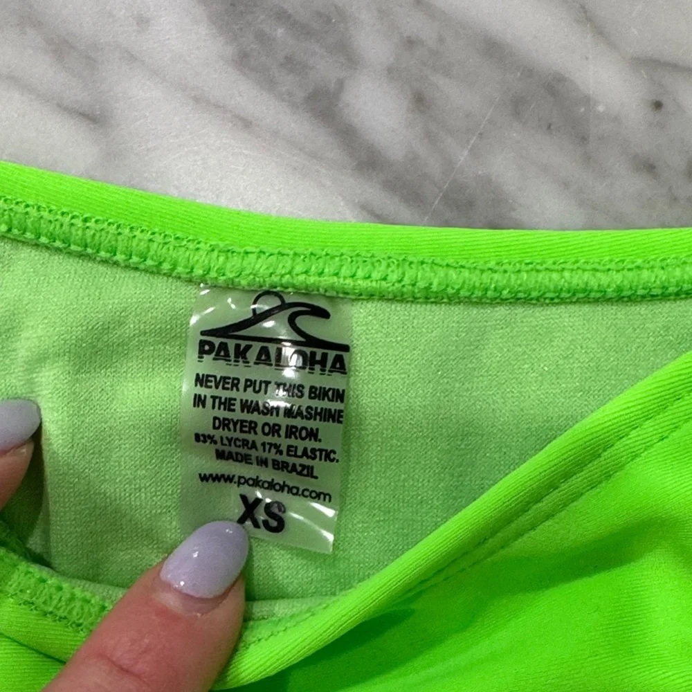 Pakaloha Vibrant Green Bikini Bottom - Picture 2 of 4